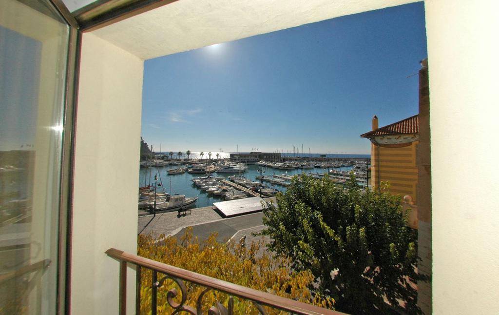 Cassis Loc - Chambre Meublee Exteriör bild